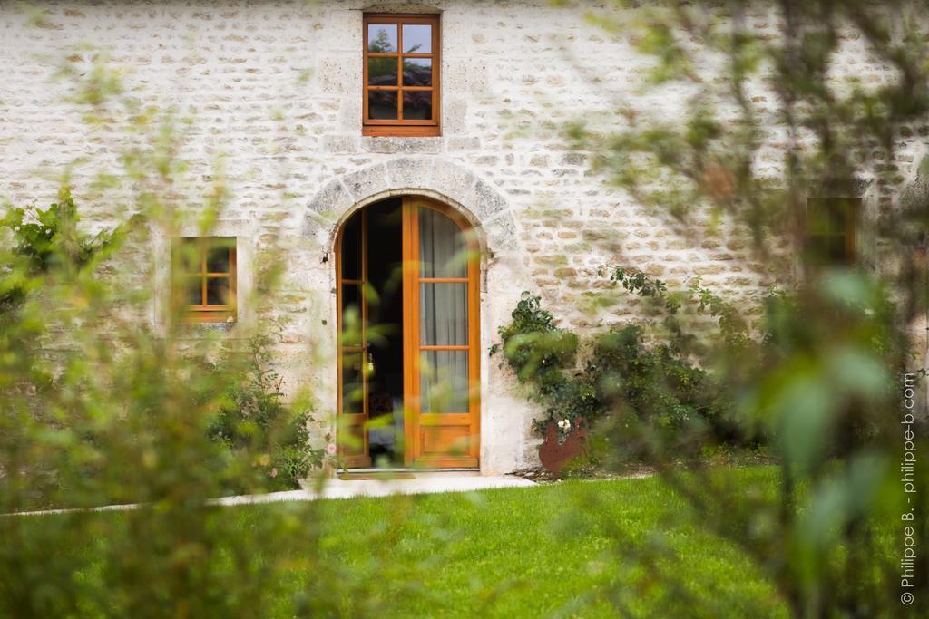 Les Hauts De Chalonne Le Gond-Pontouvre Exterior foto