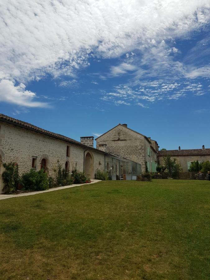 Les Hauts De Chalonne Le Gond-Pontouvre Exterior foto